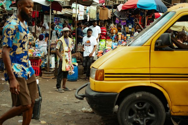 Fender stratocaster ultra 2 : performance et confort inégalés